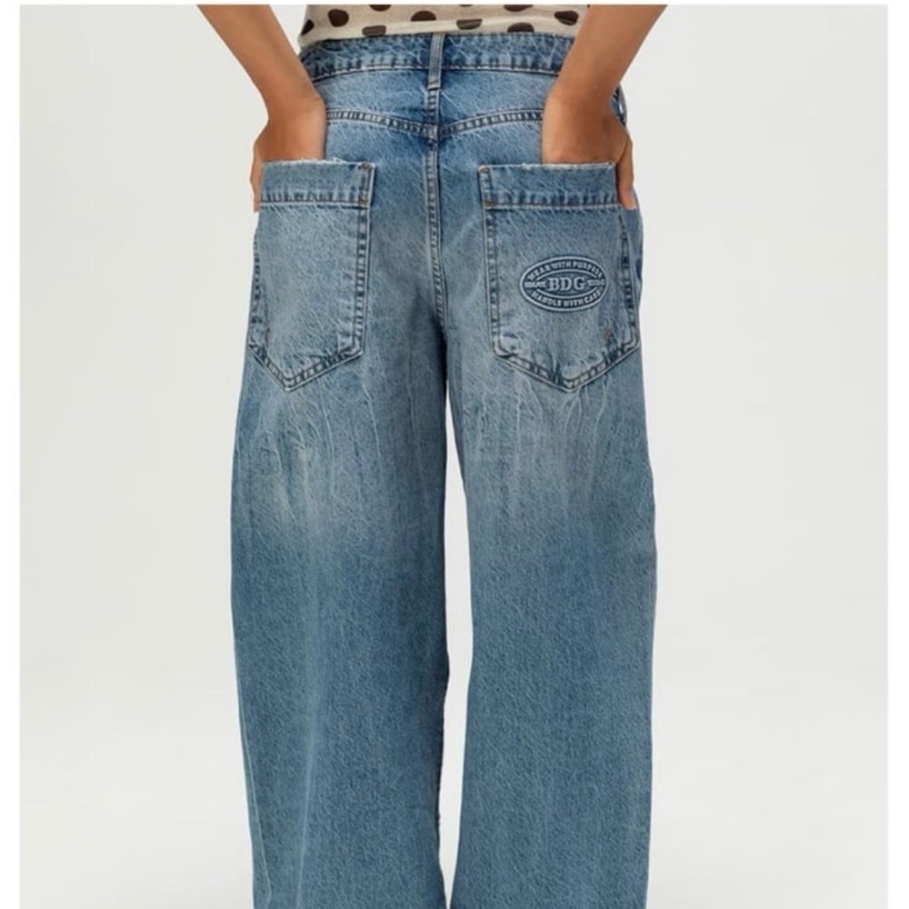 NWOT BDG Jaya Low Rise Baggy Jean - Picture 3 of 7